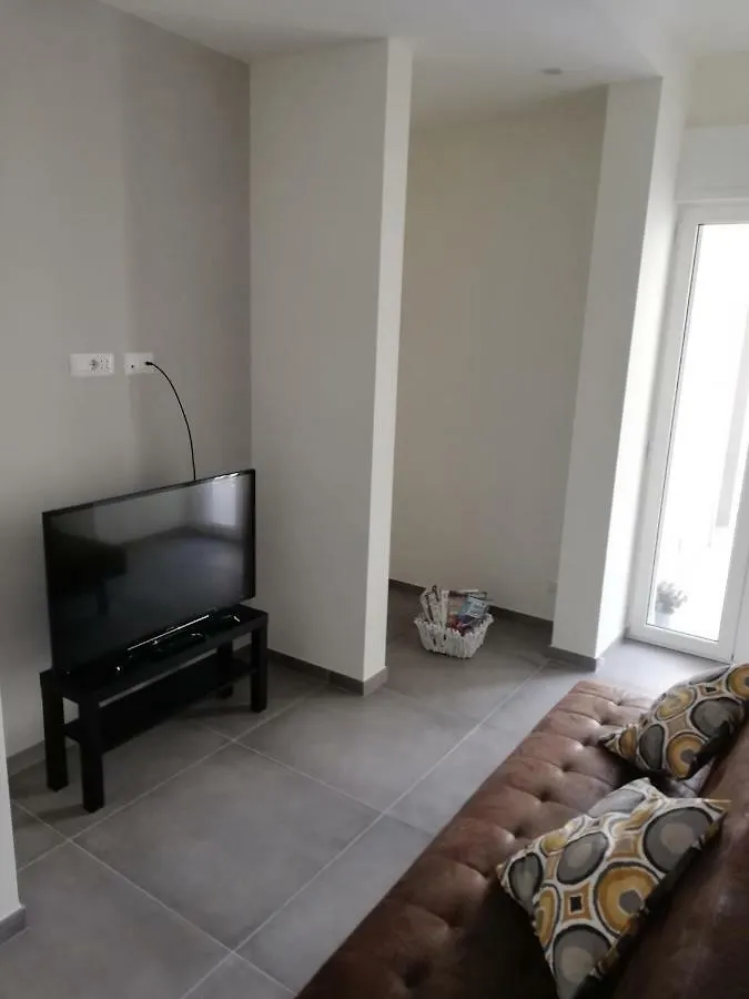 Dimora San Ferdinando 2 Apartamento Bari 0*,  Itália